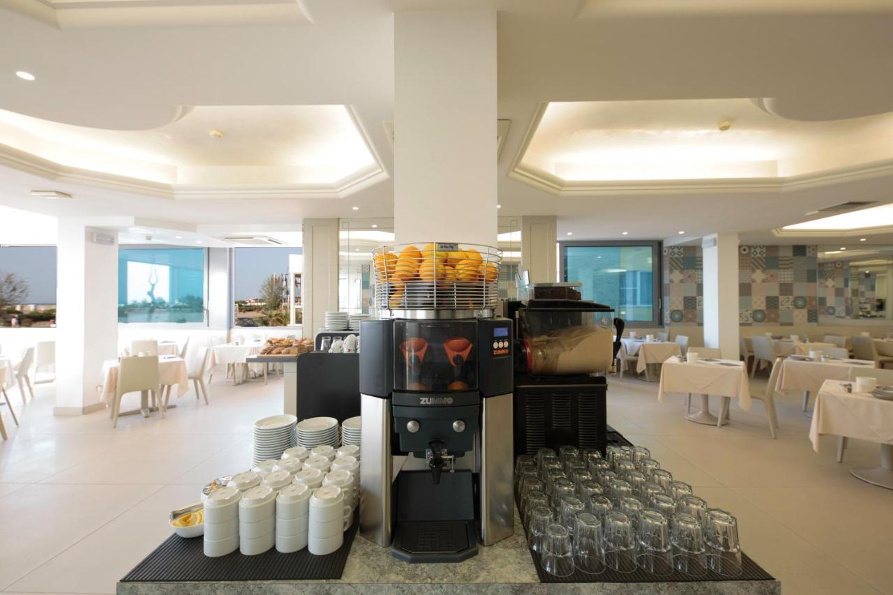 Hotel Monaco Caorle Esterno foto
