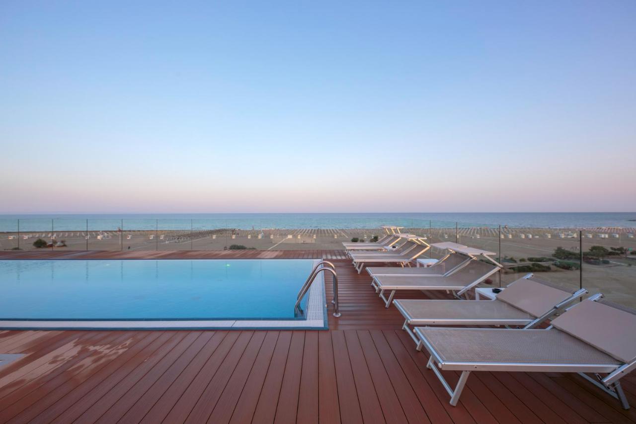 Hotel Monaco Caorle Esterno foto
