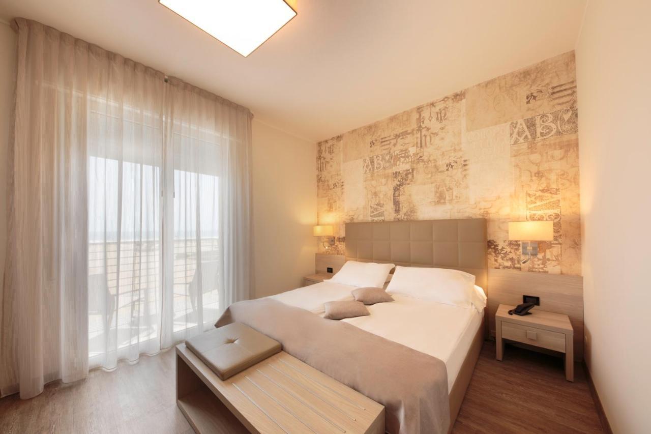 Hotel Monaco Caorle Esterno foto