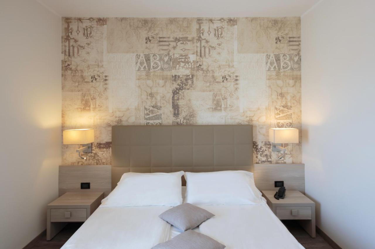 Hotel Monaco Caorle Esterno foto