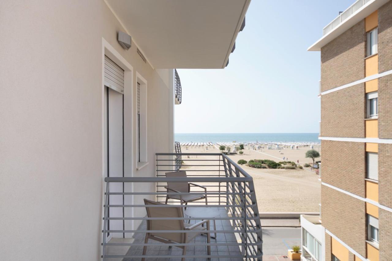 Hotel Monaco Caorle Esterno foto