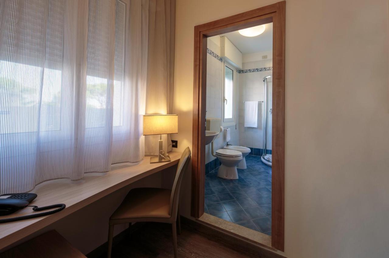 Hotel Monaco Caorle Esterno foto