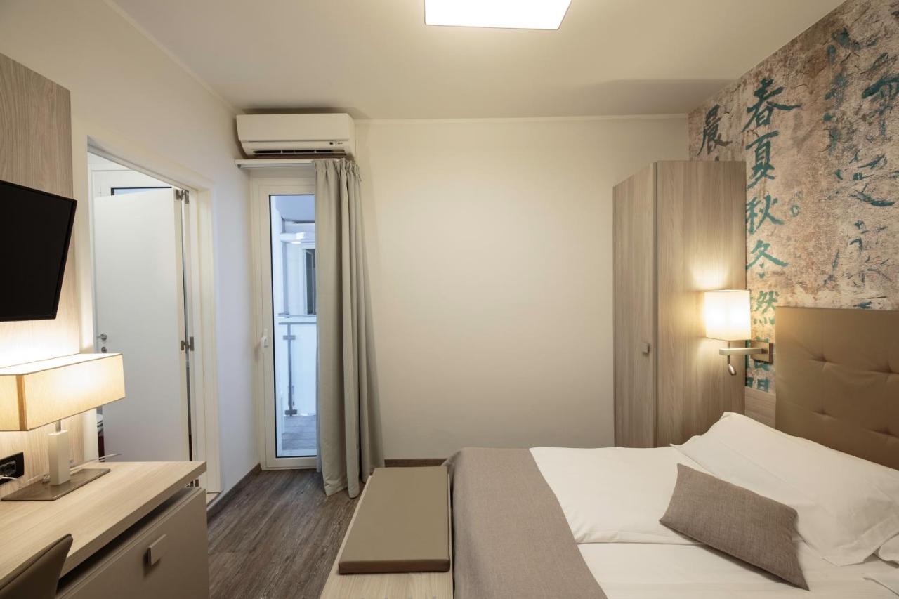 Hotel Monaco Caorle Esterno foto