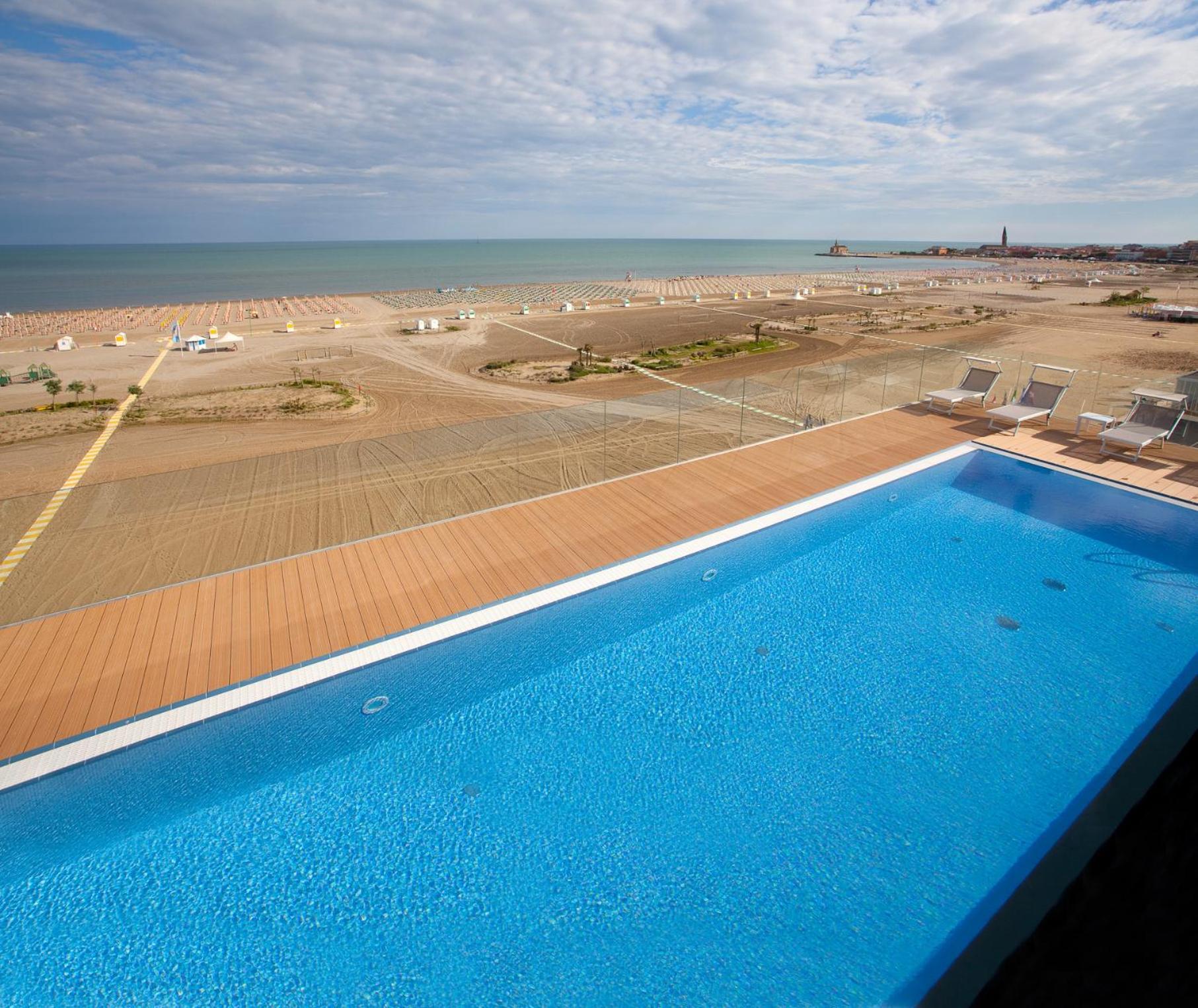 Hotel Monaco Caorle Esterno foto