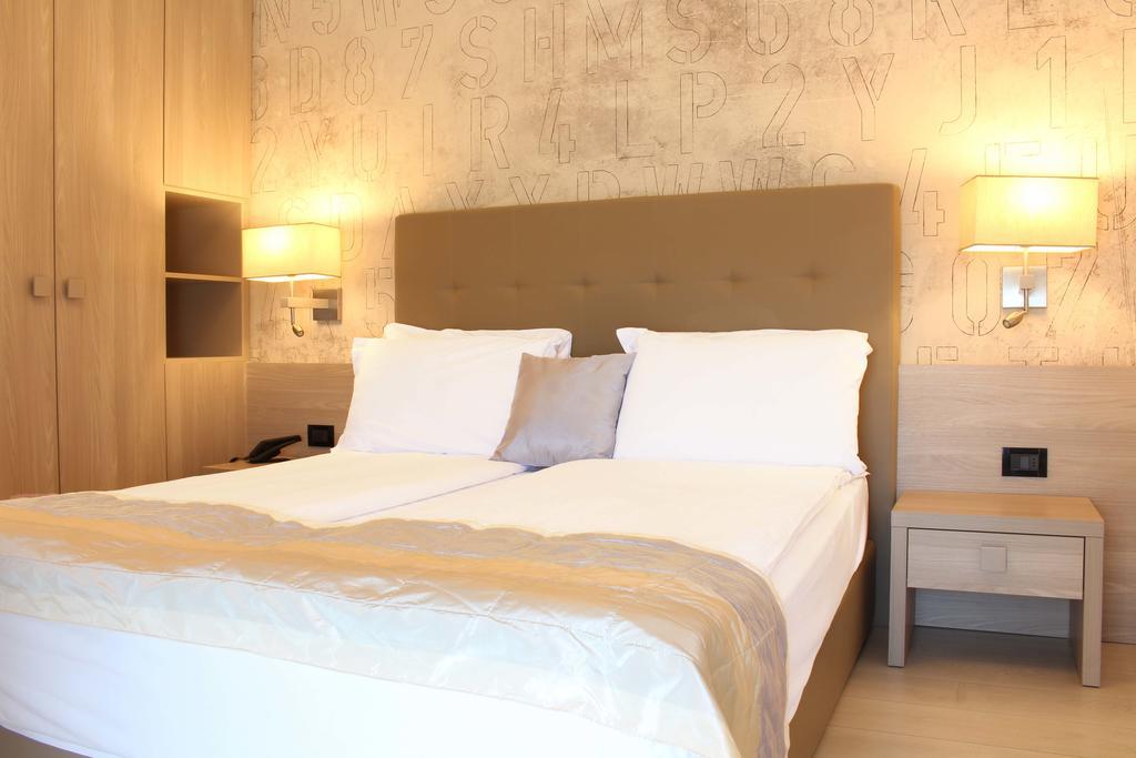 Hotel Monaco Caorle Esterno foto