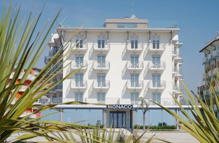 Hotel Monaco Caorle Esterno foto